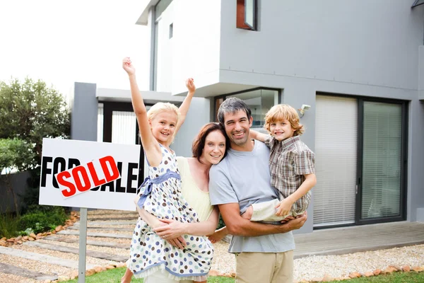Why Choose a Fast Cash Buyer Over a Realtor?